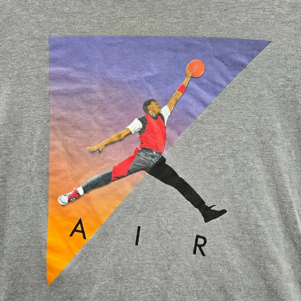 Jordan Men Shirt M Gray Logo Jumpman Graphic Short Sleeve Cotton‎